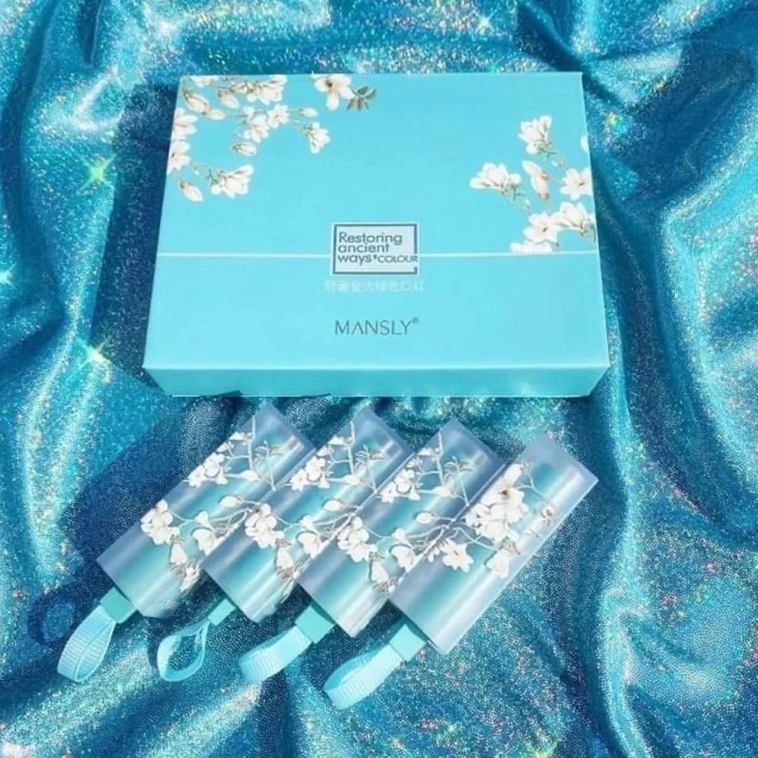 پک رژ مانسلی؛ انتخاب کاربردی برای روتین روزانه در گروه محصول زیبایی