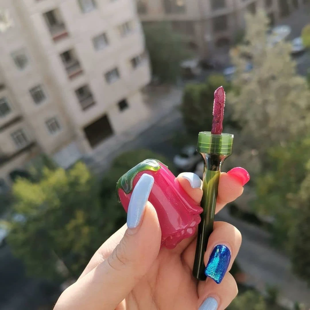 رژ لاله؛؛ نمای شماره 2