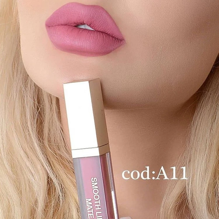 رژلب مایع گلدن مود Golden Mood؛ انتخاب کاربردی برای روتین روزانه در گروه رژ؛ نمای شماره 9