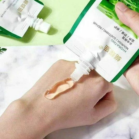 ژل آبرسان آلوورا؛ گزینه‌ای مناسب برای تکمیل روتین زیبایی در گروه مراقبت از پوست