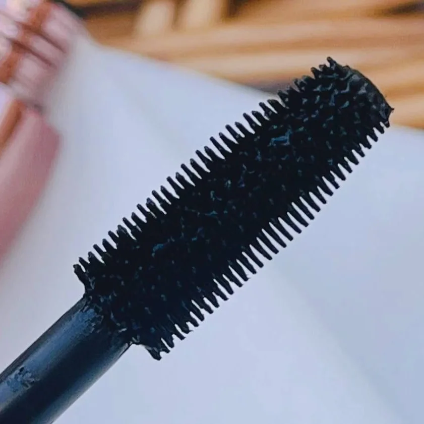 ریمل ترندی گربه ای trendy با معرفی دقیق ویژگی‌ها و کاربرد در گروه ریمل؛ نمای شماره 2
