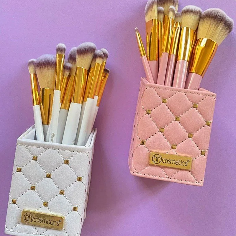 ست 12 تایی براش استند دار bh cosmetics با تمرکز بر استفاده آسان و نتیجه طبیعی در گروه براش