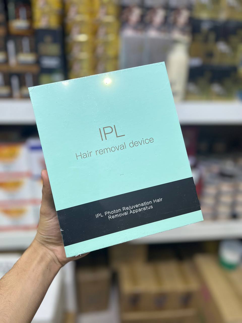 دستگاه لیزر خانگی IPL؛ گزینه‌ای مناسب برای تکمیل روتین زیبایی در گروه موبر؛ نمای شماره 7
