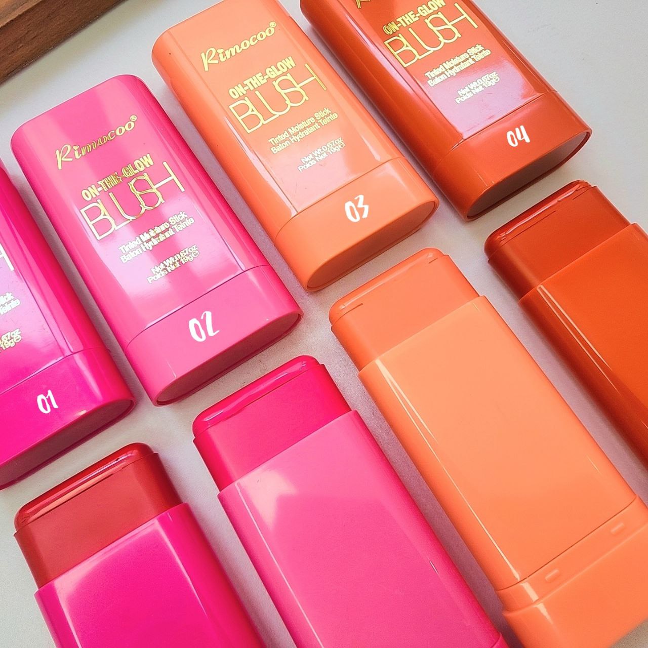 رژگونه استیکی RIMOCOO؛ انتخاب کاربردی برای روتین روزانه در گروه رژگونه